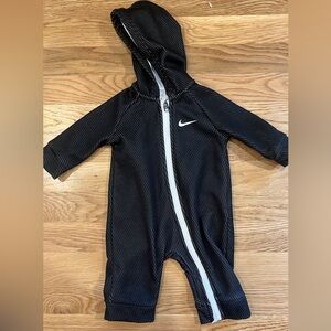 Nike 3M baby outfit
